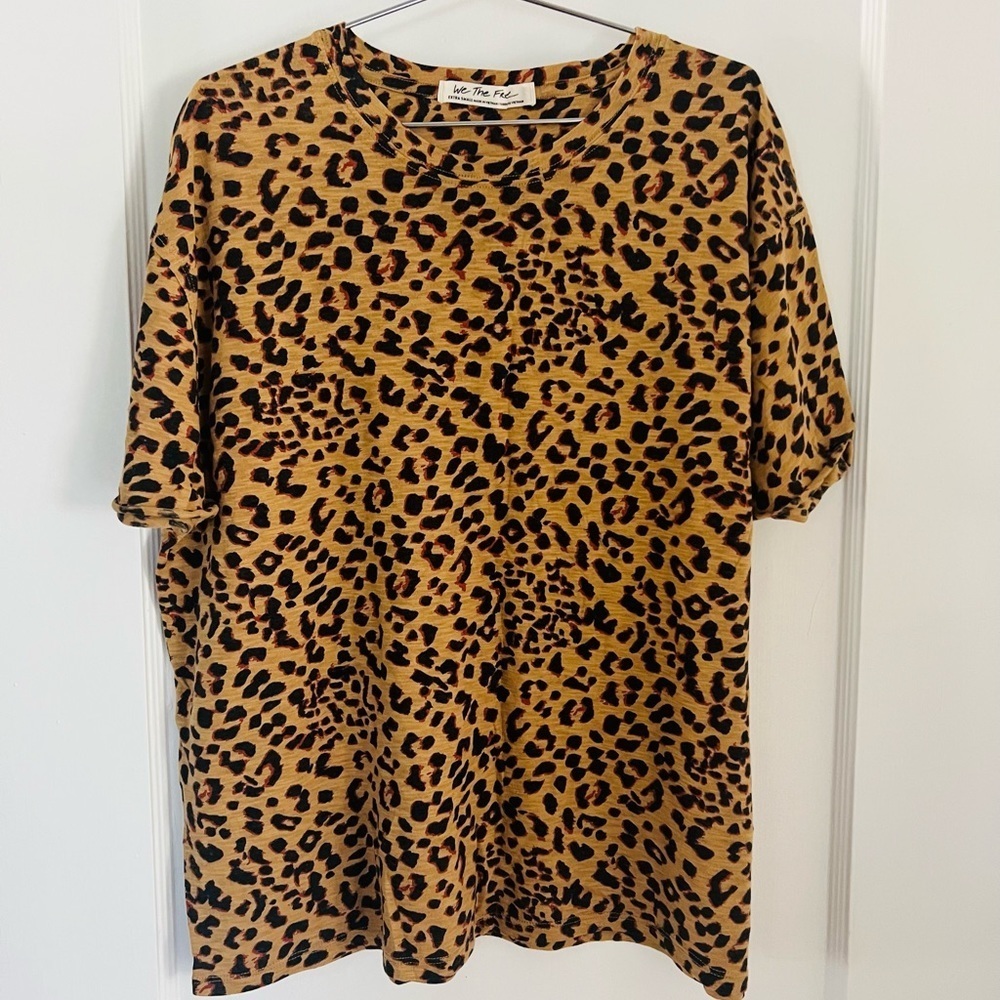 We the Free leopard women Oversized Top Size XS